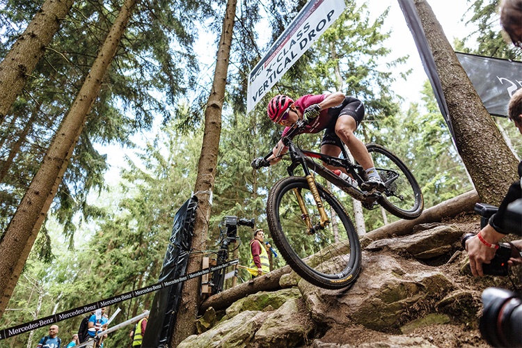 gravel bike downhill